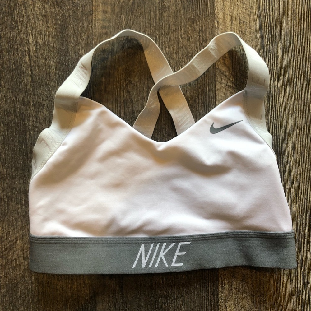 NIKE sports bra